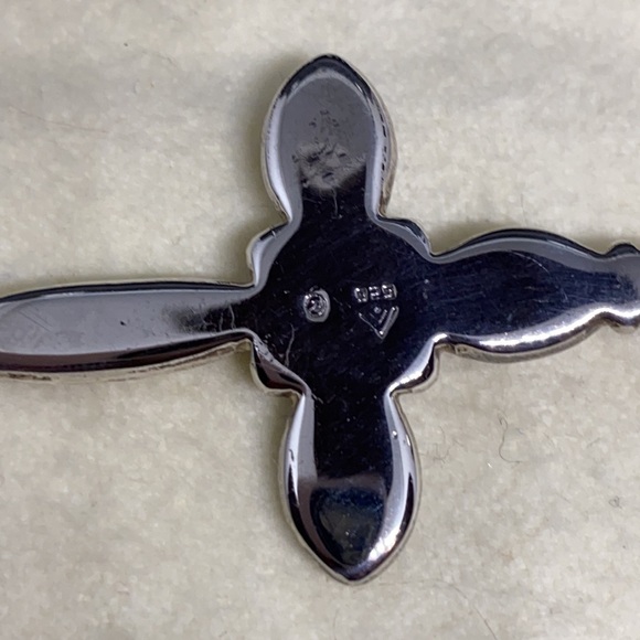 Sterling silver cross pendant with pearl - Picture 3 of 3